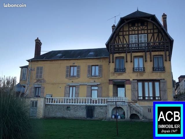 Maison 14 pièces 330 m² · à Noailles · 330 m² · 355 900 €