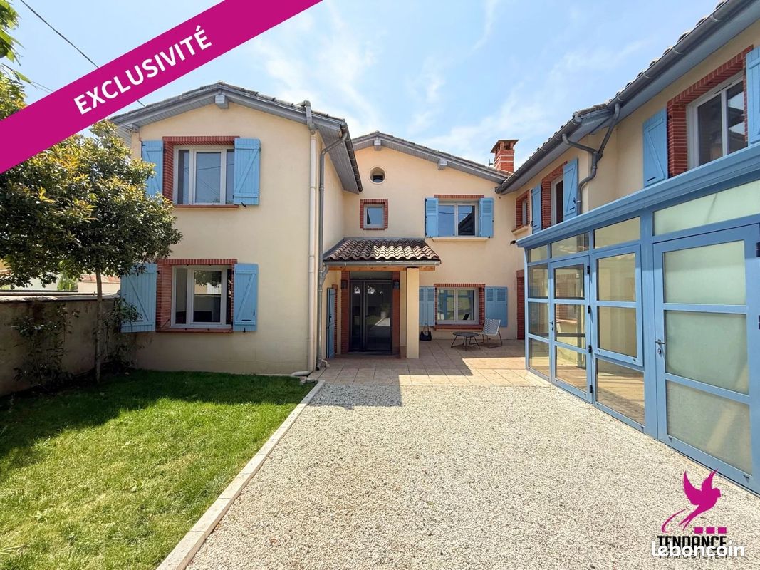 Maison 7 pièces 215 m² · à Grenade · 215 m² · 465 000 €