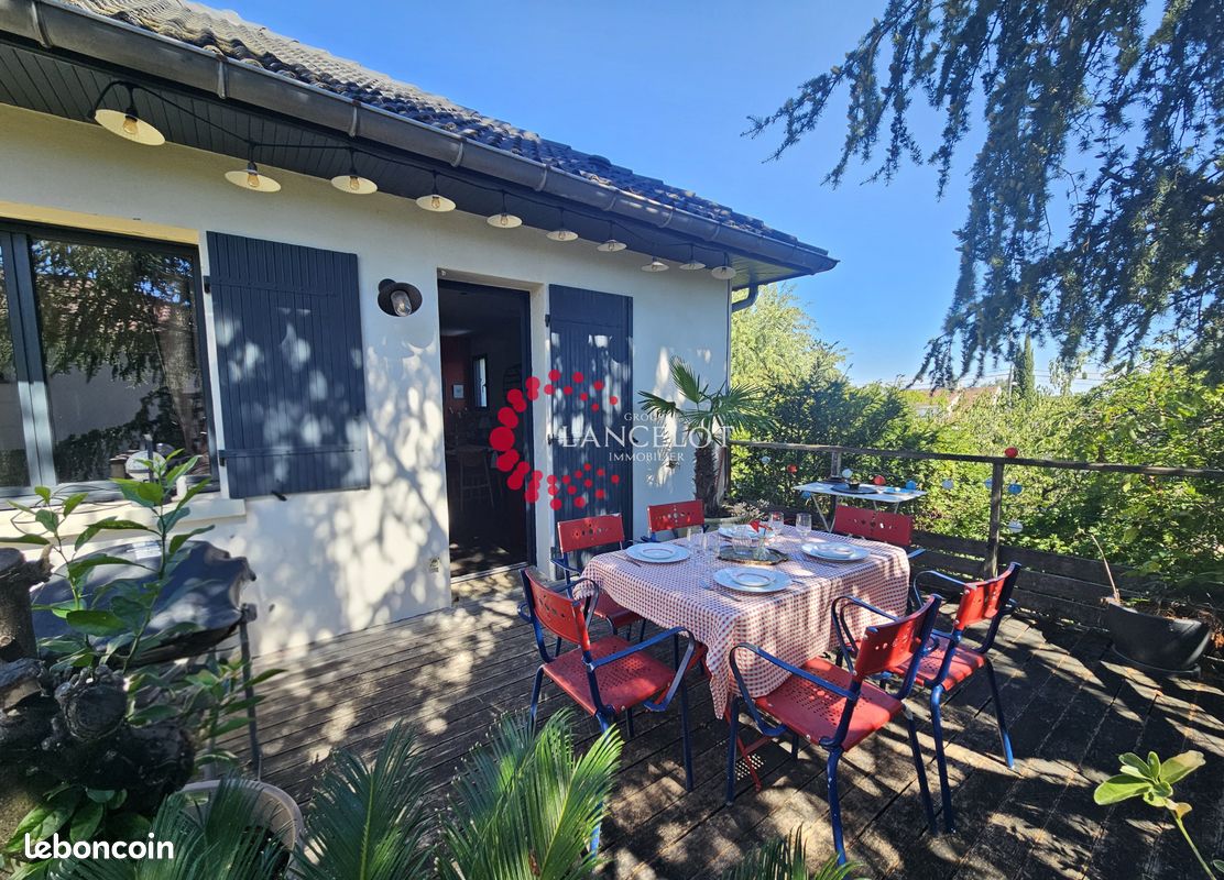 Maison 7 pièces 170 m² · à Francheville · 170 m² · 748 000 €