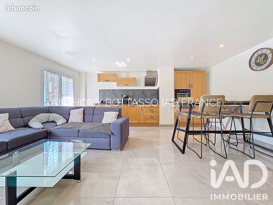 Appartement 3 pièces 64 m² · à Solliès-Ville · 64 m² · 180 000 €