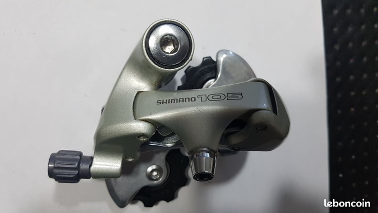 Dérailleur Shimano 105 vintage A1056 arrière en Tbé