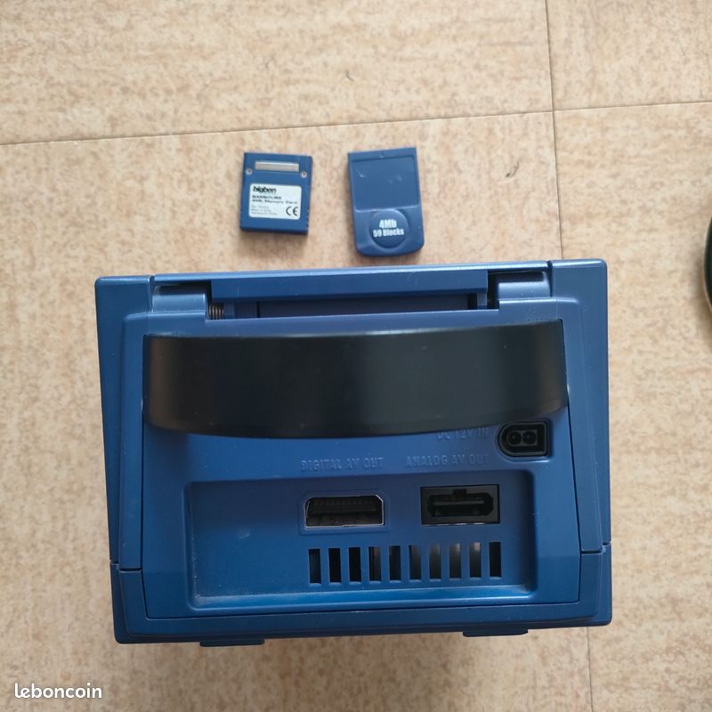 Nintendo GameCube (image 2)
