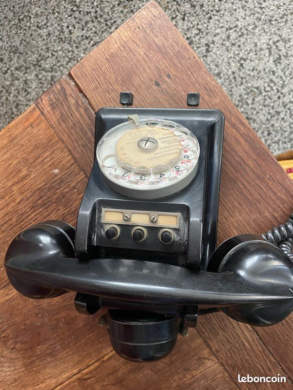 ANCIEN TÉLÉPHONE EN bakélite noire sans écouteur supplémentaire EUR 48,00 - FR