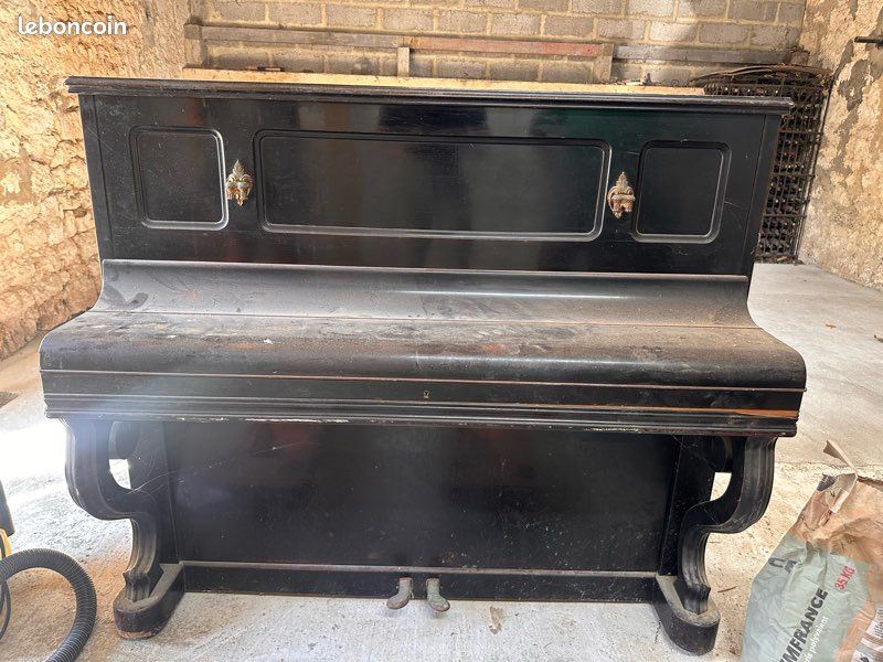 Donne Piano Gaveau Paris (image 1)