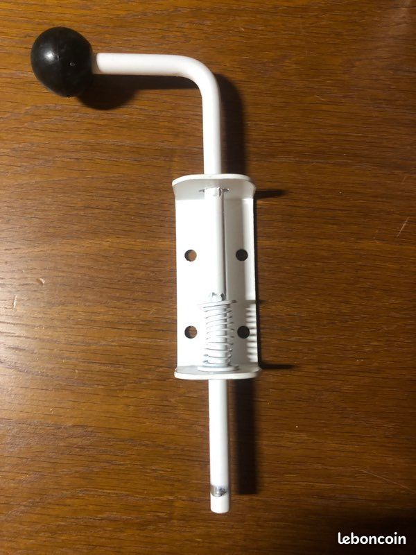 Verrou baillonette blanc 220/10 pour portail (image 1)