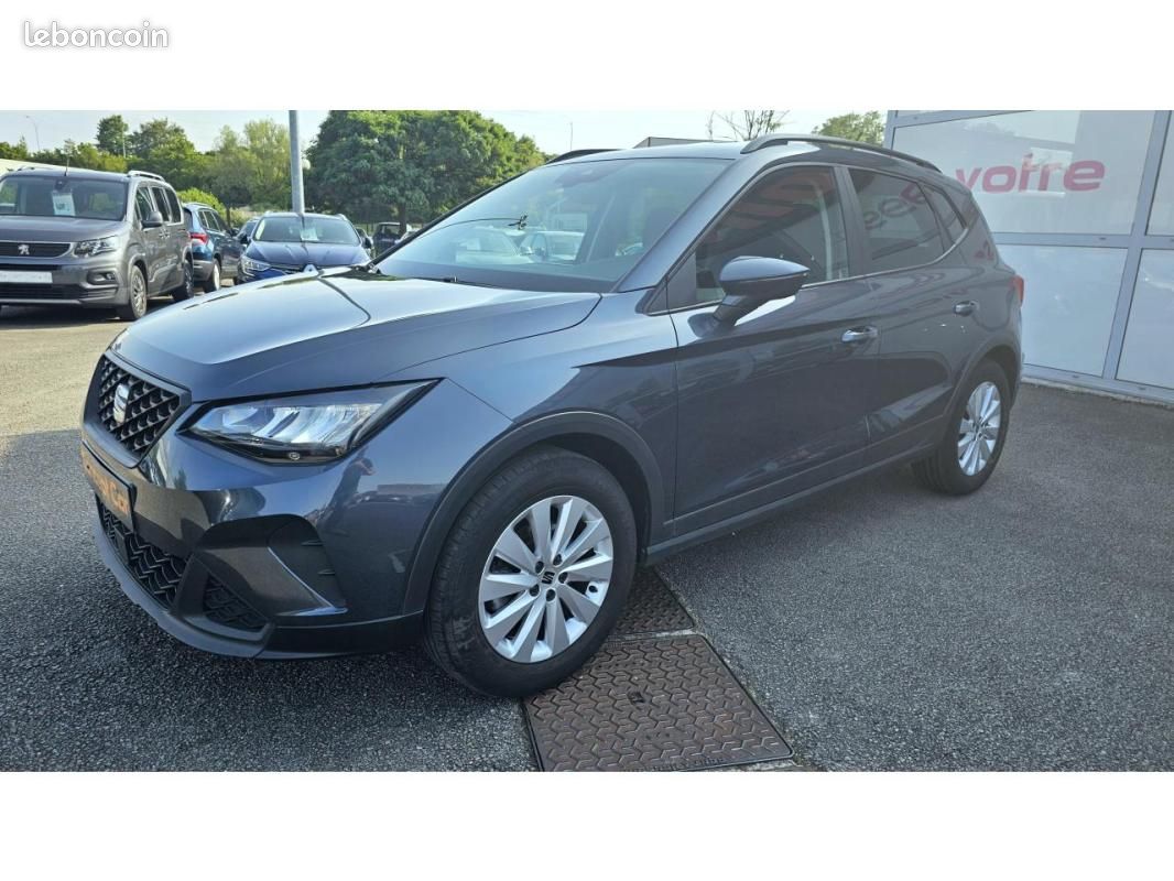 Seat Arona STYLE 1.0 TSI 95cv + Pack Spring + Aide au stationnement arrière (image 2)