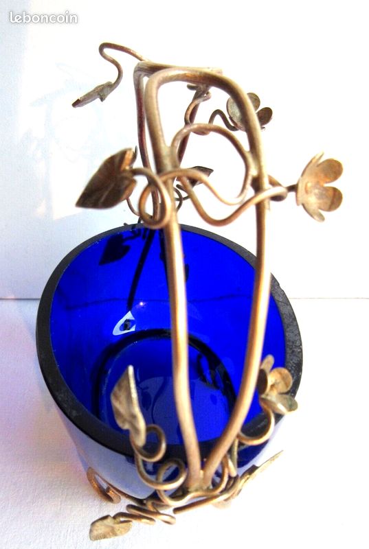 Baguier Napoléon III, Panier vide-poche en verre bleu cobalt, armature laiton (image 4)