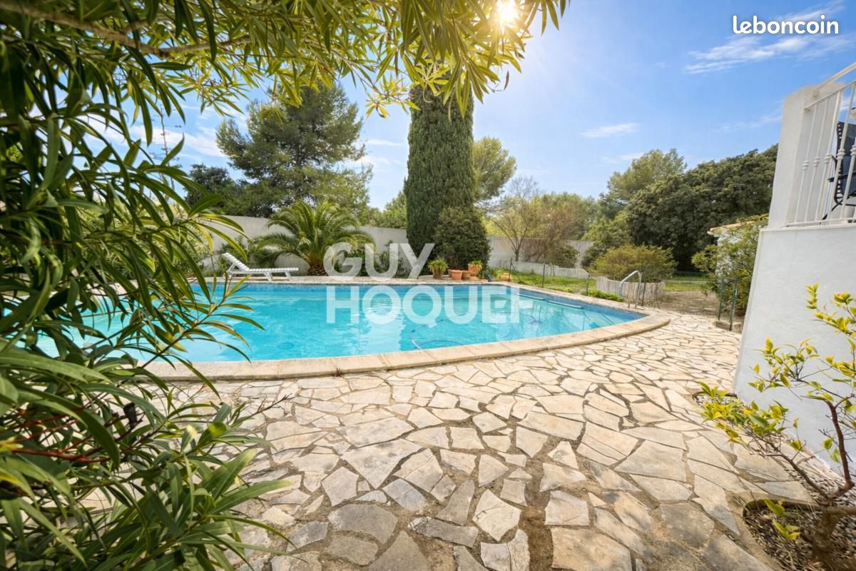 Maison 4 pièces 183 m² à Saint-Brès