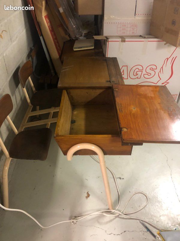 Bureau écolier double ancien (image 1)