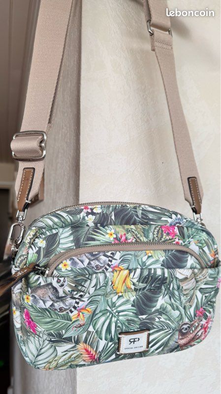 Sac parfois motif tropical (image 1)