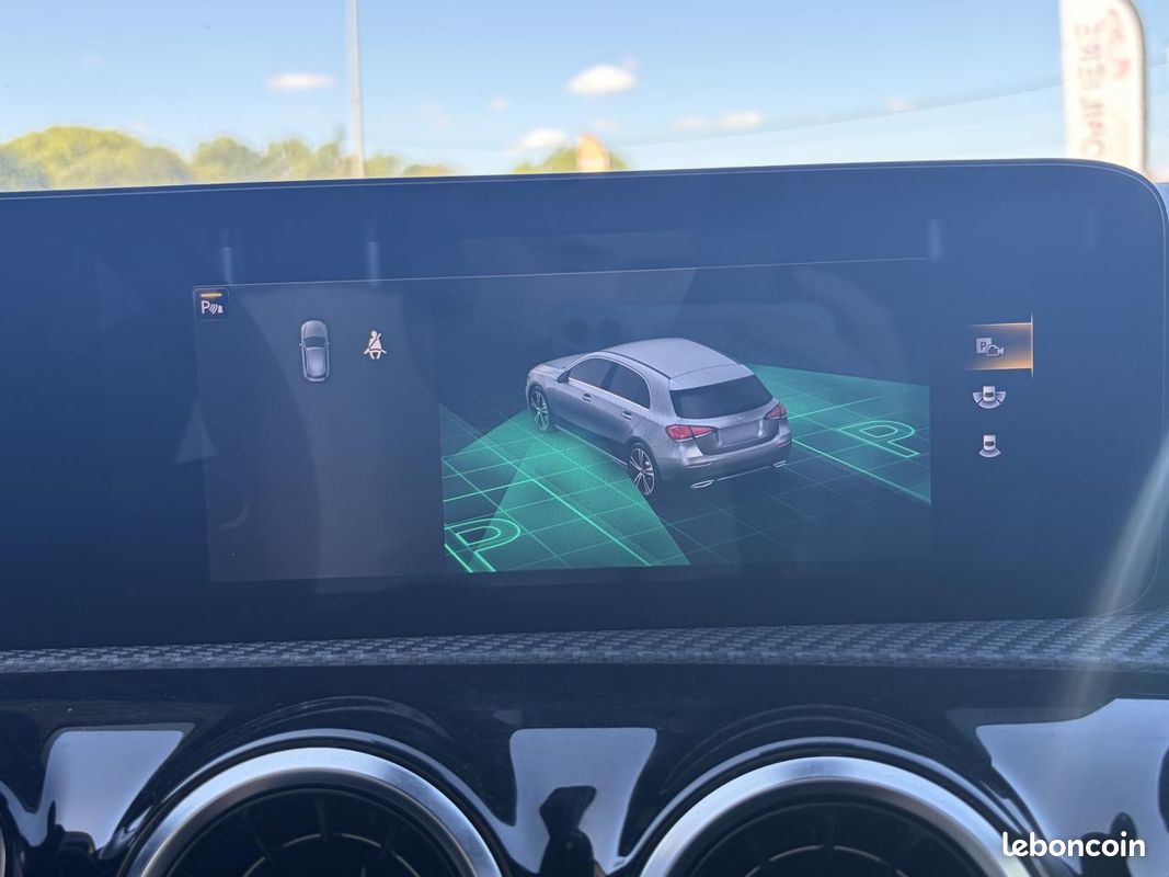 MERCEDES CLASSE A A180 - 136CH BV 7G-DCT Finition Business Line (image 33)