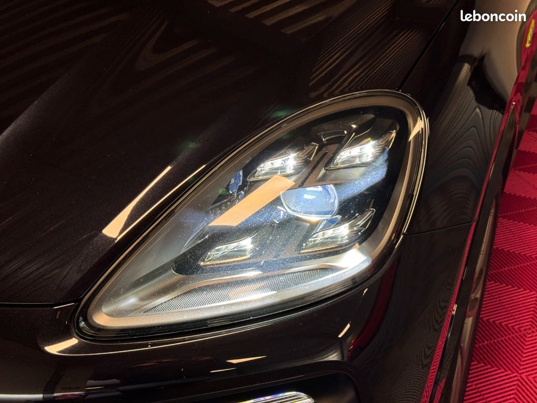 PORSCHE CAYENNE E-Hybrid 3.0 V6 462 ch Tiptronic BVA S / SUIVI PORSCHE (image 35)