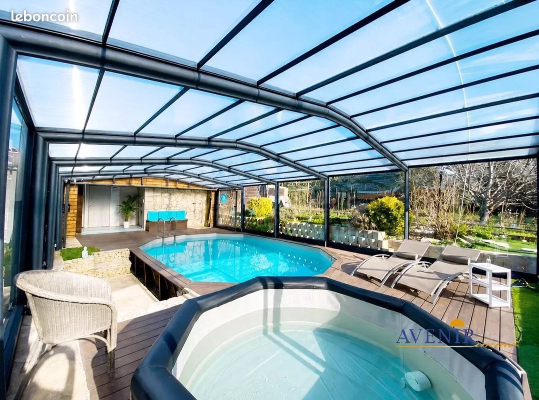 Maison 7 pièces 242 m² · à Marseille · 242 m² · 799 900 €