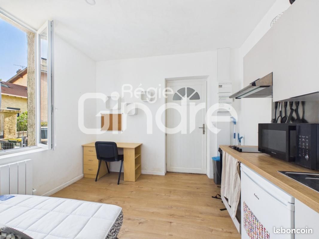 Appartement 1 pièce 16 m² · à Lyon · 16 m² · 550 €
