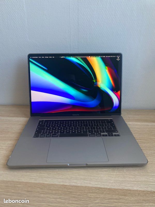 MacBook Pro 16 2019 – Intel Core i9 – 16 Go RAM – SSD 1 To - Ordinateurs