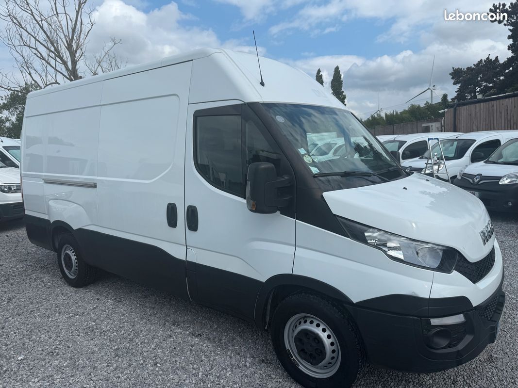 Iveco 35s12 daily fourgon prix 13250 (image 2)
