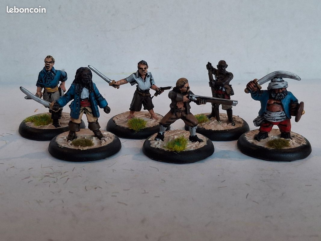 6 Figurines métal 28mm peintes : pirates (296) (image 3)