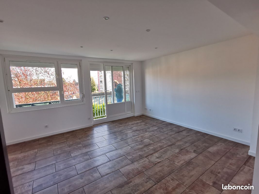 Appartement 4 pièces 64 m² · à Douai · 64 m² · 670 €/mois
