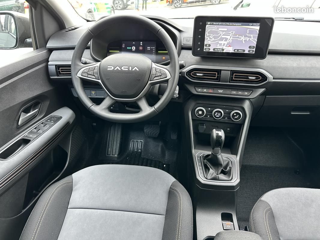 Dacia Jogger1.6 hybrid 140ch Extreme 5 places NOIR (image 8)