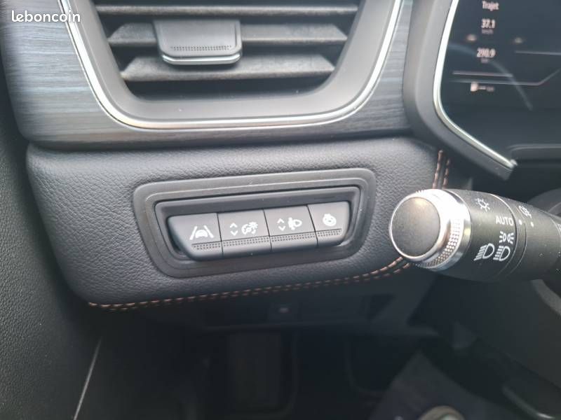 Renault Captur TCe 140 EDC Initiale Paris (image 22)