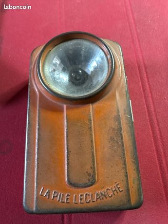 Lampe de poche Italienne de signalisation la pile Leclanché (n.1