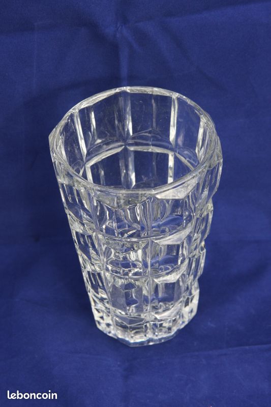 Vase de Bohème – Verre pressé – Peceny – Hermanova – Sklo UnionCristal (image 4)
