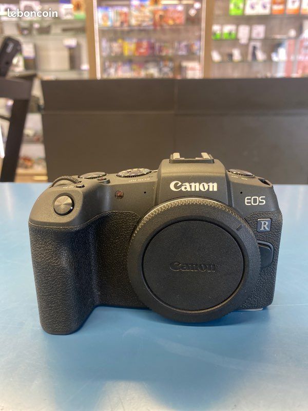 Pack appareil photo Hybride Canon EOS RP, 2 batteries, chargeur, objectif RF 24-105mm, housse , boite et carte mémoire se 128Go (image 2)