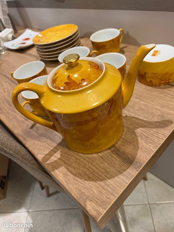 Coffret neuf de 2 tasses Marque Geneviève Lethu - Arts de la table