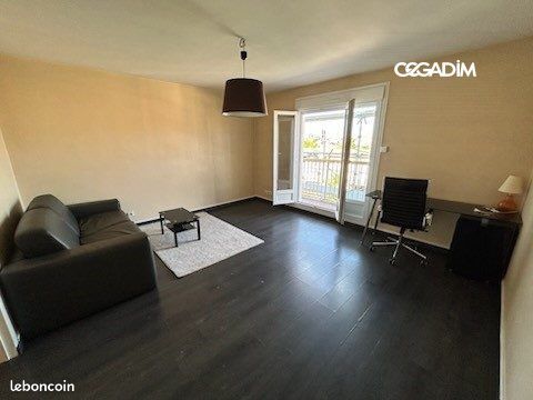 Appartement 1 pièce 35 m² · à Clermont-Ferrand · 35 m² · 540 €/mois