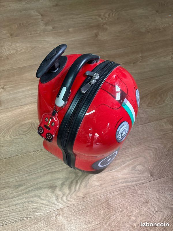 Valise enfant Ferrari (image 3)