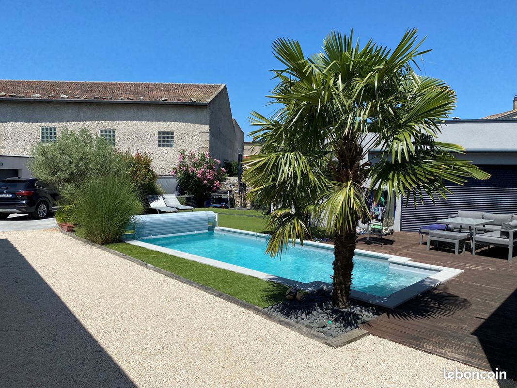 Maison 4 pièces 137 m² · à Taluyers · 137 m² · 549 000 €
