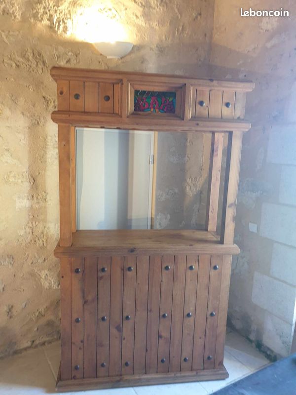 Bar en bois massif (image 1)
