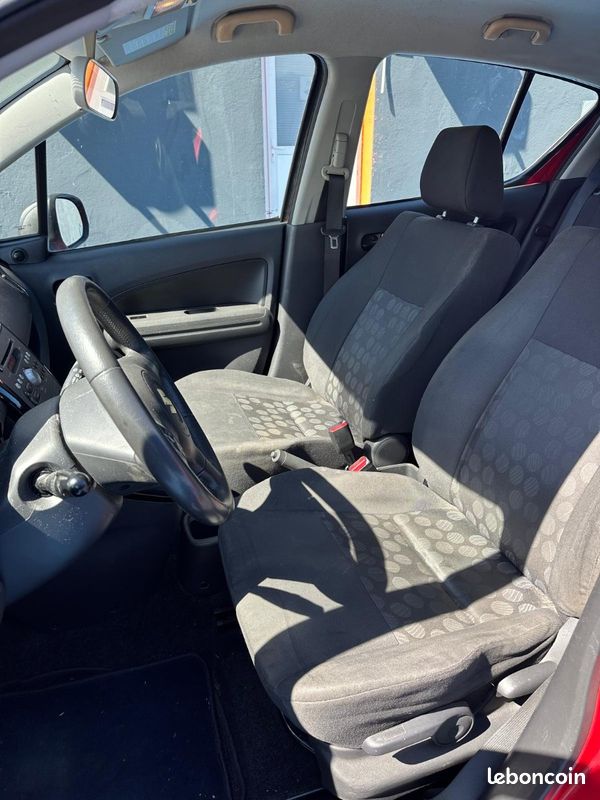 Suzuki splash suzuki splash 1.0 gl (image 3)