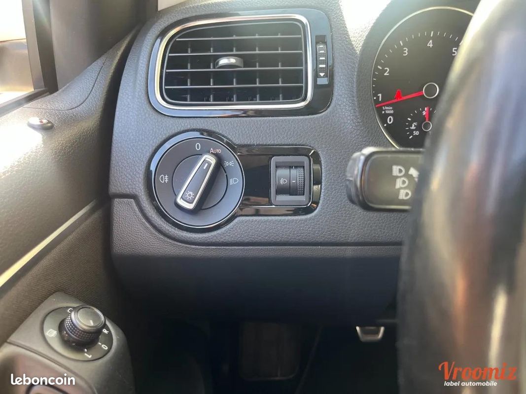 Volkswagen Polo 1.2 TSI 90 BLUEMOTION MATCH (image 16)