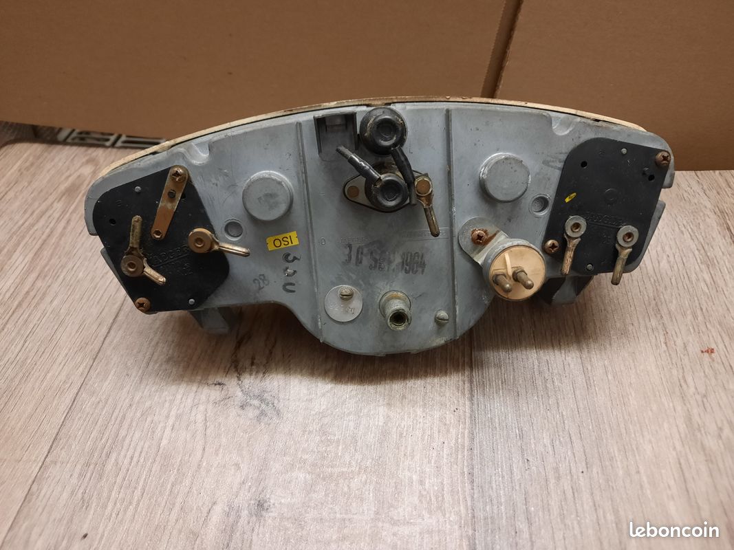Compteur Panhard Pl17 (image 2)