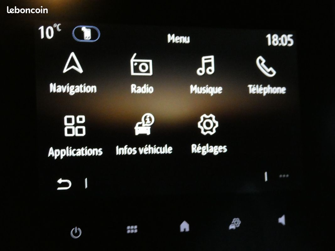 RENAULT MEGANE IV BERLINE Blue dCi 115 - 20 Business (image 18)