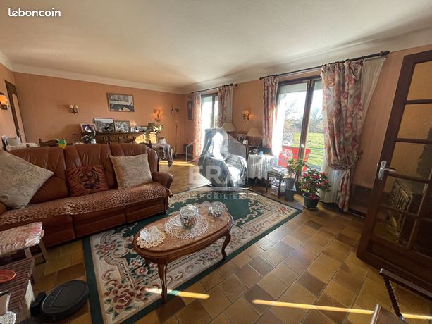 Propriété 8 pièces 188 m²