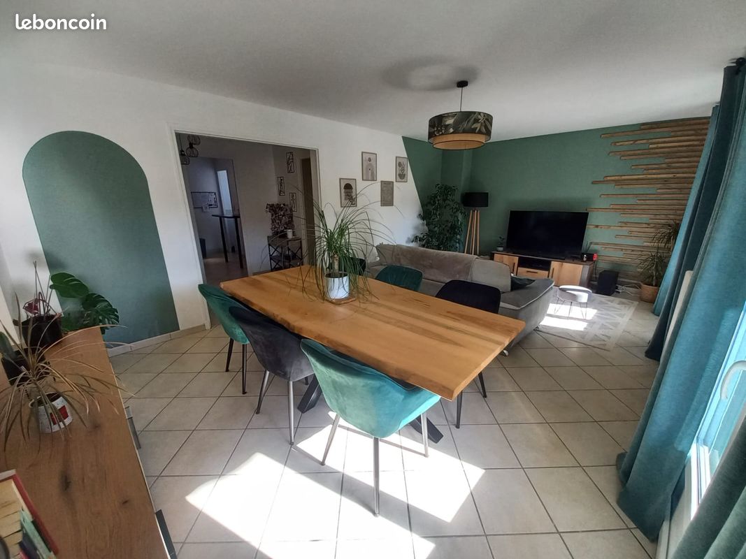 Appartement 4 pièces 110 m² · à Sisteron · 110 m² · 200 000 €