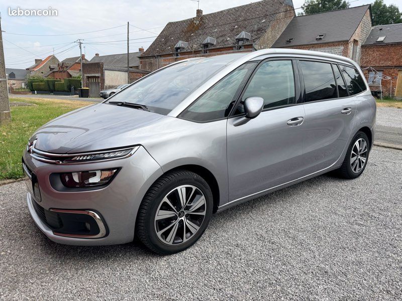 Citroën grand C4 spacetourer 7 places (image 2)