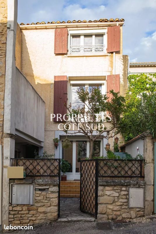 Maison 5 pièces 95 m² · à Vénéjan · 95 m² · 184 000 €