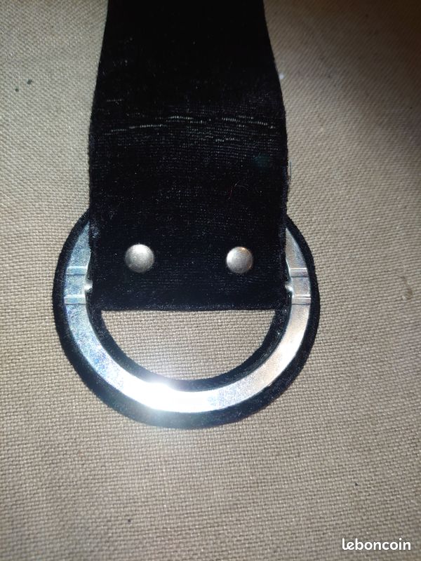 Ceinture ancienne en velours noir à boucle ronde en velours (image 13)