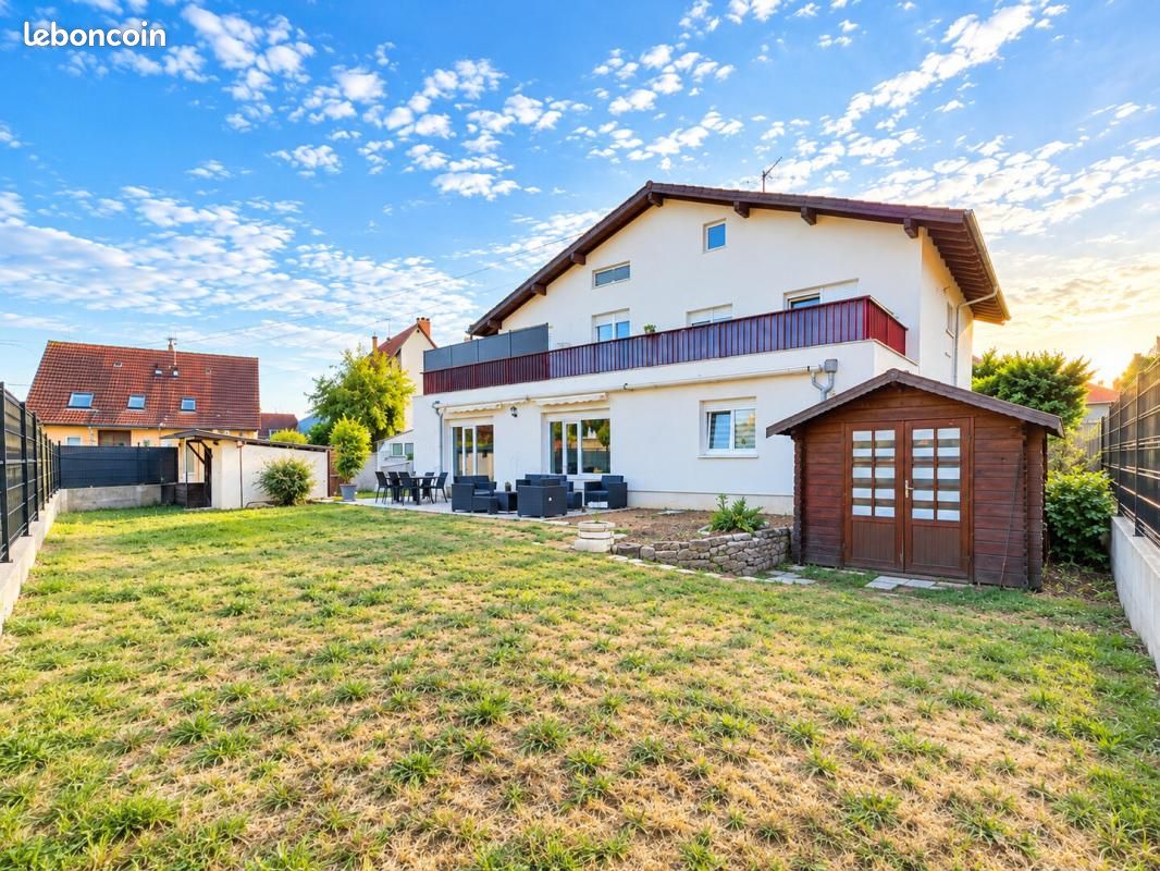 Appartement 6 pièces 158 m² · à Gresswiller · 158 m² · 272 000 €