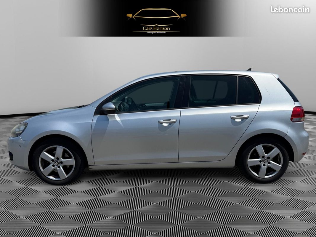VOLKSWAGEN GOLF 6 1.6 TDi 16v 105cv / Clim auto / Kit distribution ok (image 19)