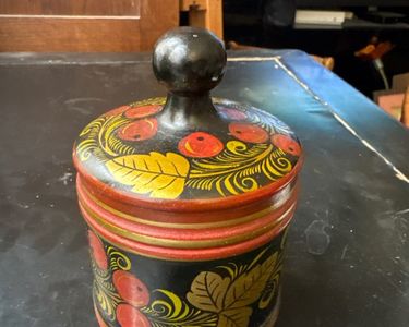 Petite Boîte En Bois D'olivier Tourné - Pot à Tabac, Bonbons Ou Rangement