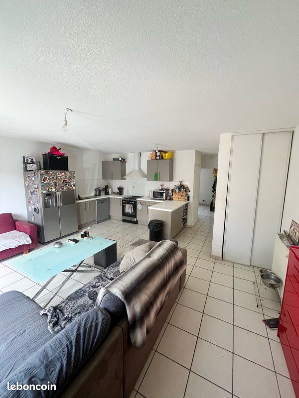 Appartement 2 pièces 51 m² · à Saint-Estève · 51 m² · 720 €