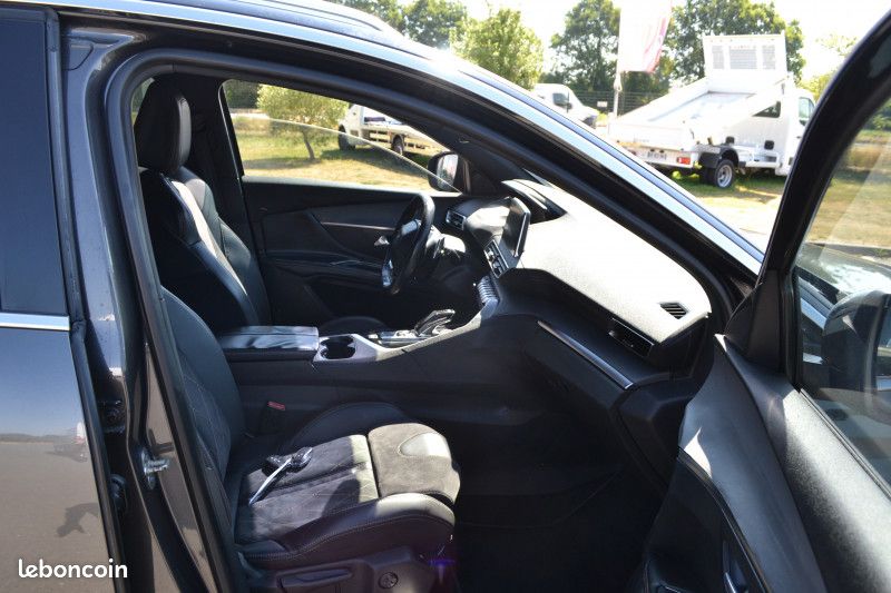Peugeot 3008 2.0 BLUEHDI 180CH GT S&S EAT6 (image 11)