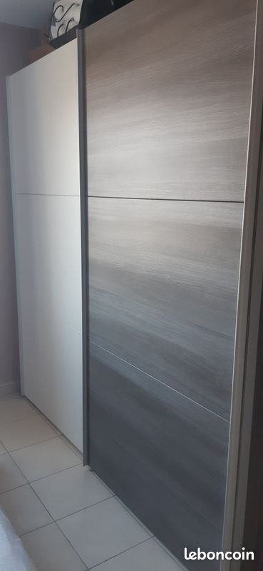 Dressing Cosmo Gris et Blanc comme neuf (image 1)