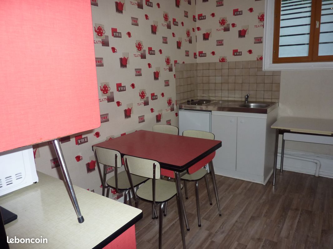Appartement 2 pièces 20 m² · à Clermont-Ferrand · 20 m² · 360 €/mois
