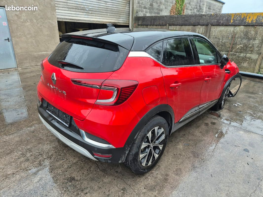 Renault captur techno ful options 30.000 km (image 3)