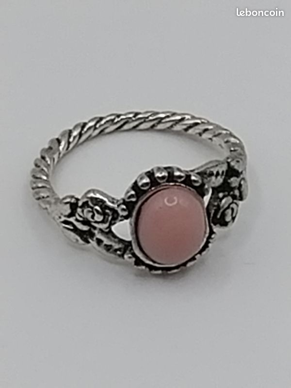 Bague rose en résine, anneau ajustable romantique gothique